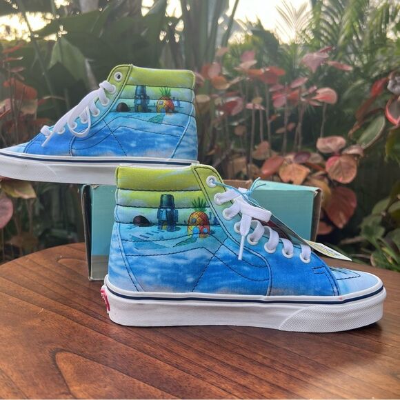 Vans SpongeBob Imaginaaation Sk8-Hi sneakers Limited Edition Unisex NEW - Picture 2 of 9